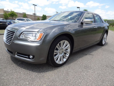 2012 Chrysler 300  Limited