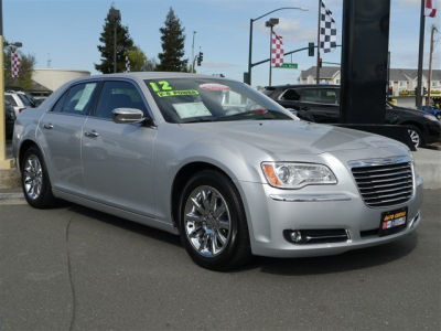 2012 Chrysler 300  300C