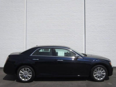 2012 Chrysler 300  Limited