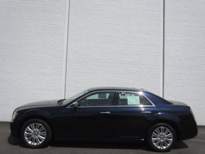 2012 Chrysler 300  Limited