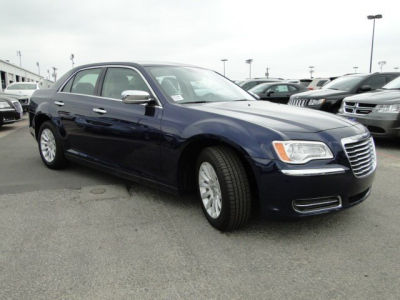 2013 Chrysler 300  Base