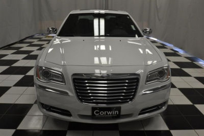 2011 Chrysler 300 300C