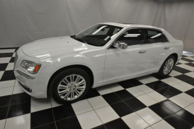 2011 Chrysler 300 300C