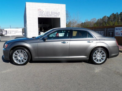 2011 Chrysler 300 300C