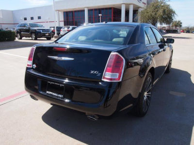 2013 Chrysler 300 S