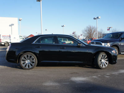 2012 Chrysler 300 S V6