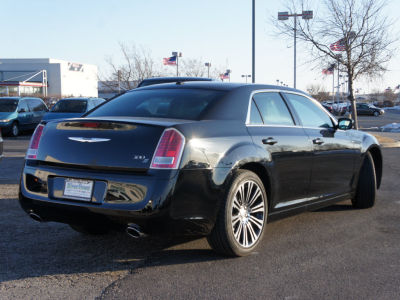 2012 Chrysler 300 S V6