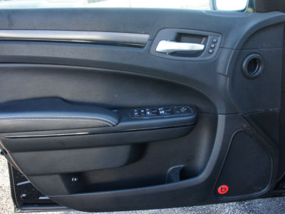 2012 Chrysler 300 S V6