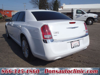 2013 Chrysler 300