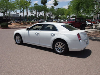 2012 Chrysler 300  Limited