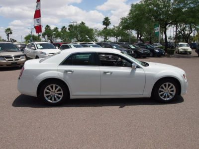 2012 Chrysler 300  Limited
