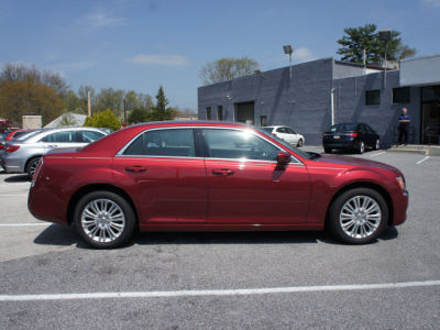 2013 Chrysler 300  Base