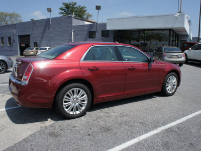 2013 Chrysler 300  Base