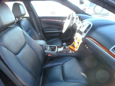 2012 Chrysler 300  Limited