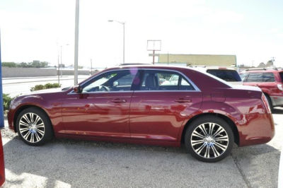 2013 Chrysler 300 S