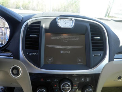 2013 Chrysler 300 Base