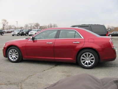 2012 Chrysler 300  300C