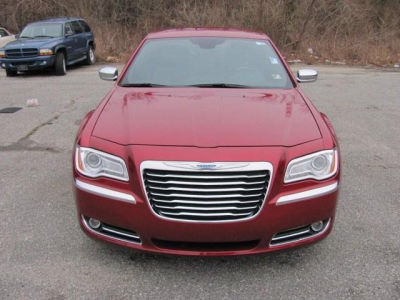 2012 Chrysler 300  300C