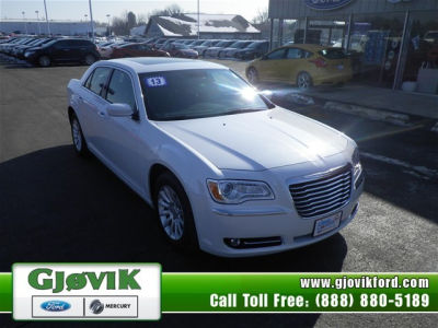 2013 Chrysler 300  Base