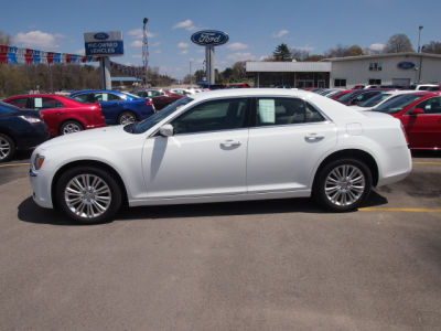 2013 Chrysler 300 Base