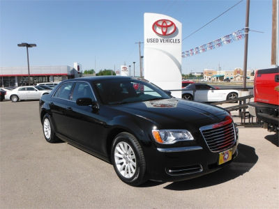 2013 Chrysler 300  Base