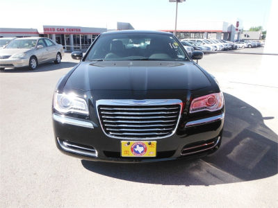 2013 Chrysler 300  Base