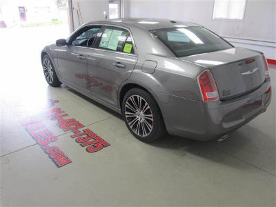 2012 Chrysler 300 S V6