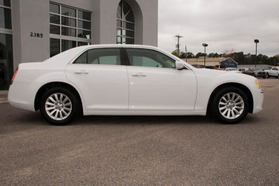 2013 Chrysler 300 Base