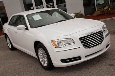 2013 Chrysler 300 Base