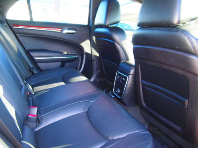 2012 Chrysler 300 Limited