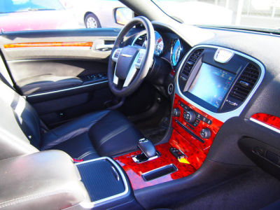 2012 Chrysler 300 Limited