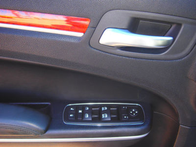2012 Chrysler 300 Limited