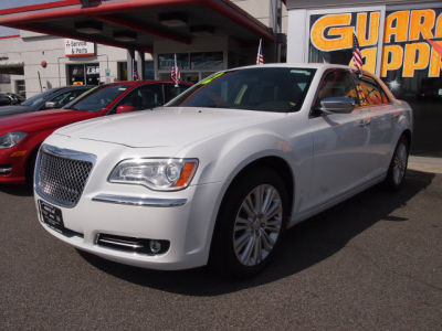 2012 Chrysler 300  Limited