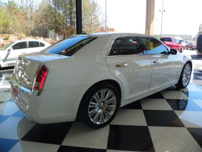 2011 Chrysler 300  Limited