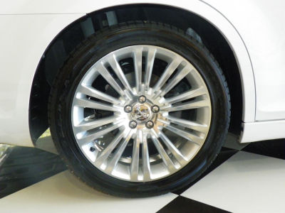 2011 Chrysler 300  Limited