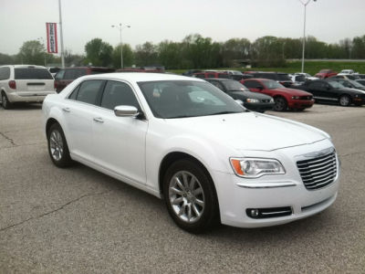 2011 Chrysler 300  Limited