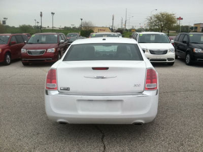 2011 Chrysler 300  Limited