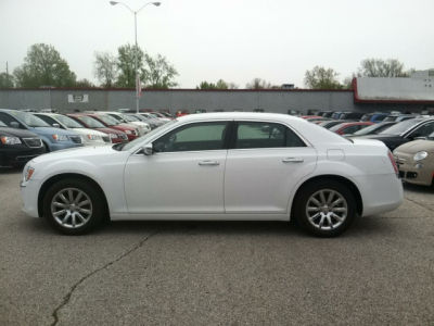 2011 Chrysler 300  Limited