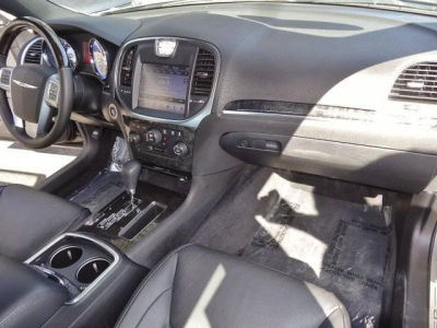2011 Chrysler 300  300C