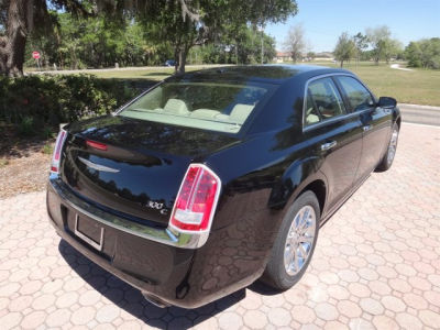 2011 Chrysler 300 300C