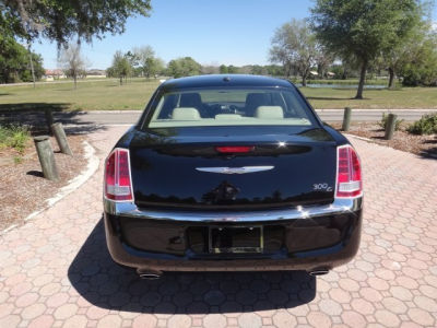 2011 Chrysler 300 300C