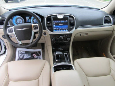 2013 Chrysler 300 Base