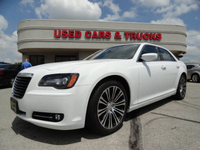 2013 Chrysler 300  S