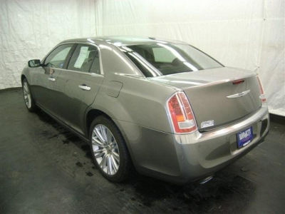 2011 Chrysler 300 300C