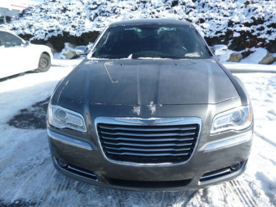 2012 Chrysler 300 Limited
