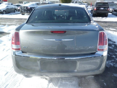 2012 Chrysler 300 Limited