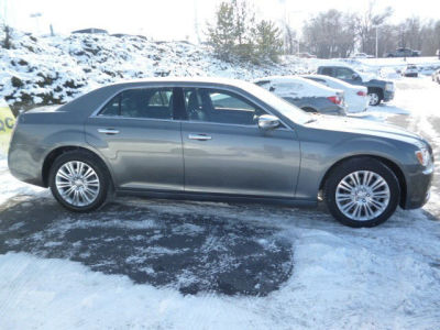 2012 Chrysler 300 Limited