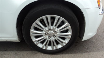 2012 Chrysler 300 Limited