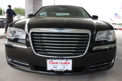 2013 Chrysler 300  Base