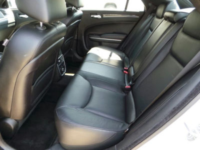 2013 Chrysler 300  300C